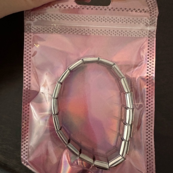 Vintage Inspired Floral Italian charm bracelet - Picture 7 of 7